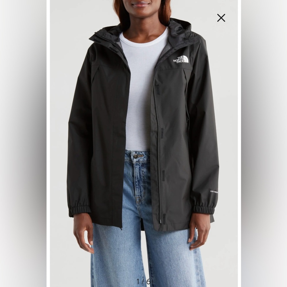 The North Face Women's Antora Waterproof Hooded Rain Parka - Large